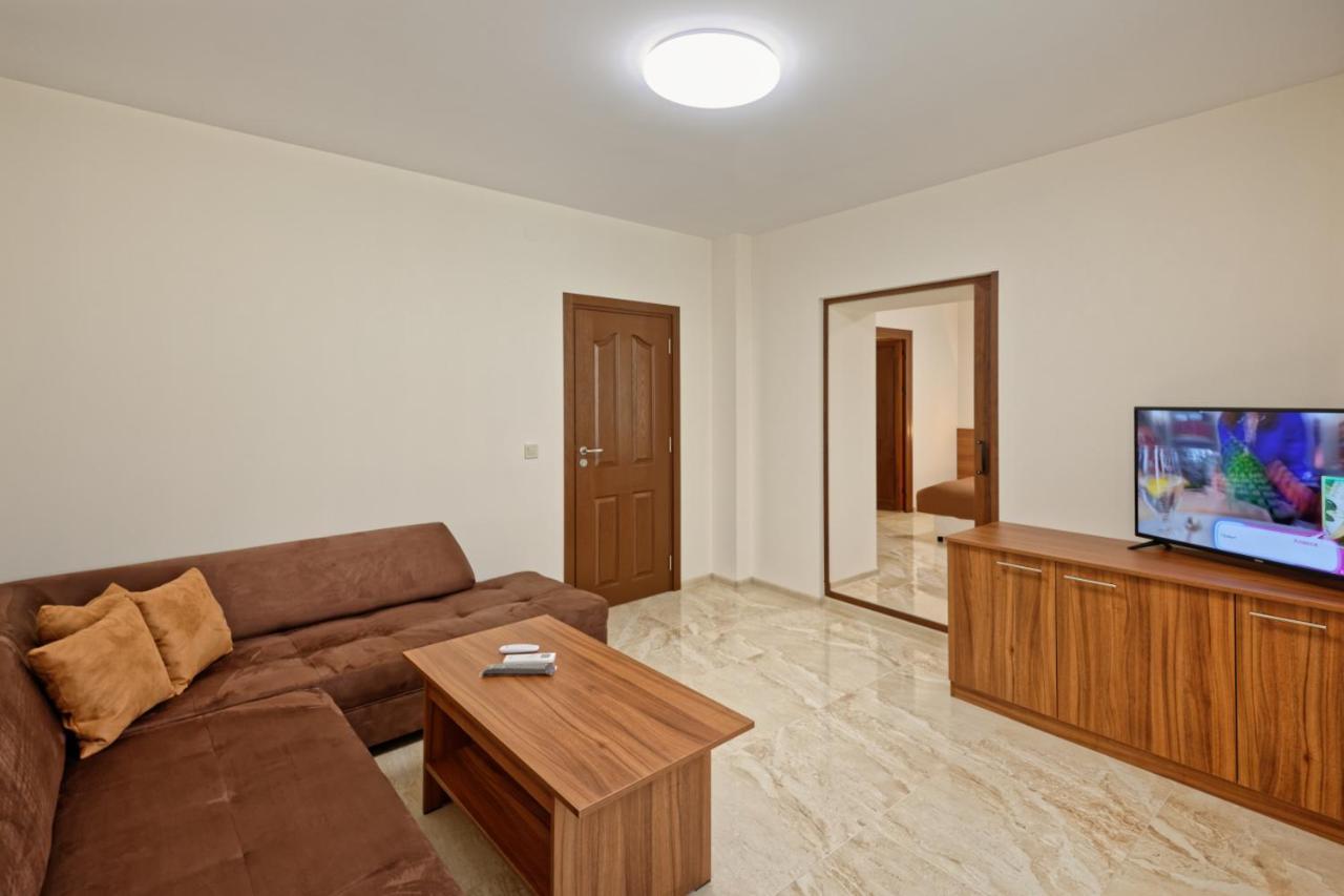 Къща За Гости Relax Hisarya Exterior photo